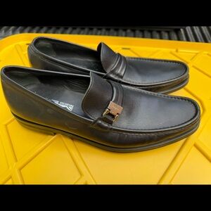 Salvatore Ferragamo Black Gancini Size 10